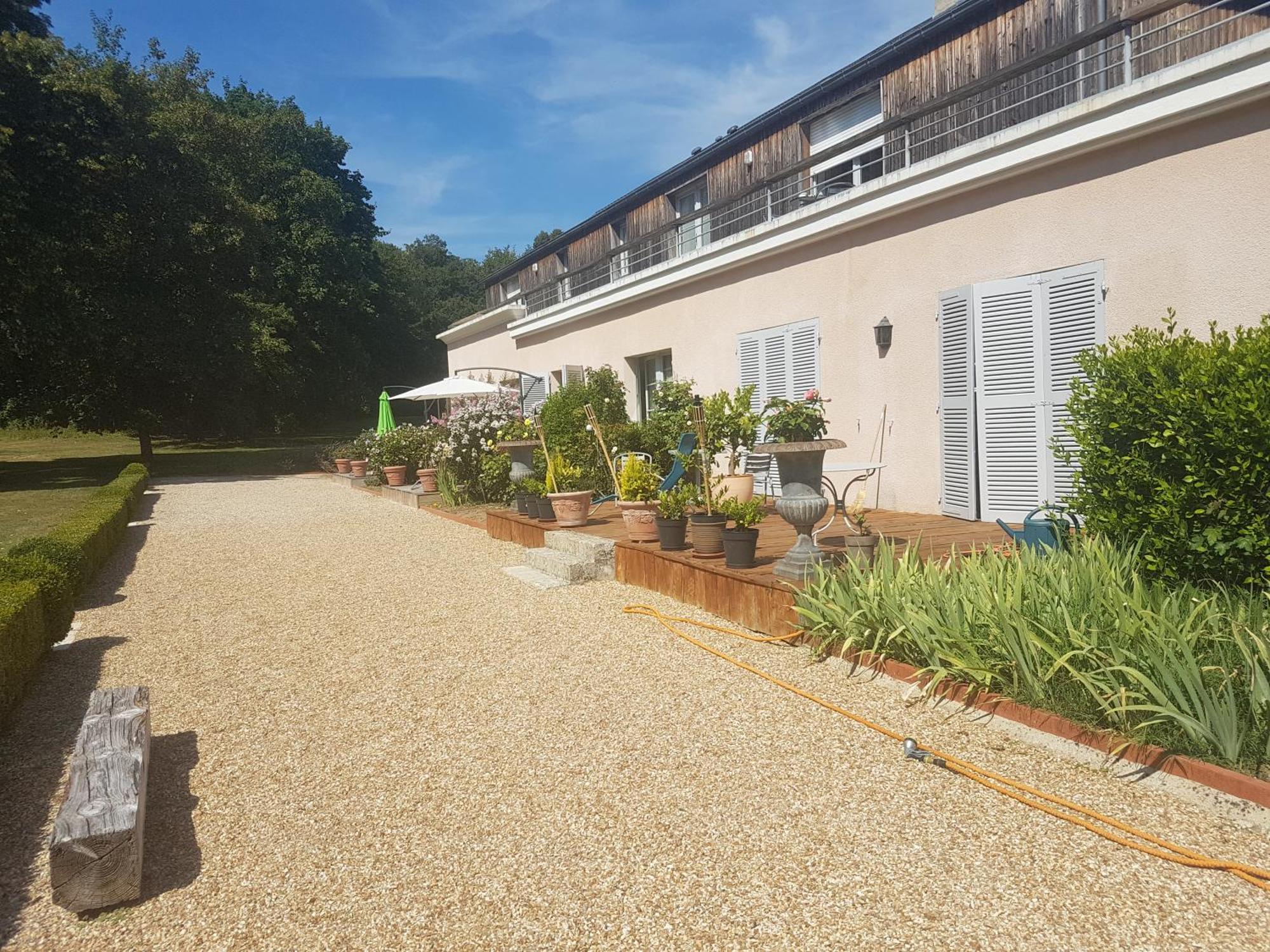 Les Mazeraies Maison D'Hotes Avec Spa Savonnières Kültér fotó
