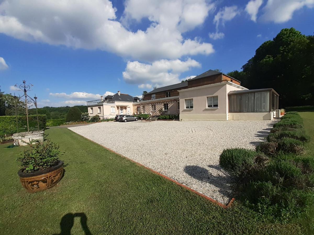 Les Mazeraies Maison D'Hotes Avec Spa Savonnières Kültér fotó