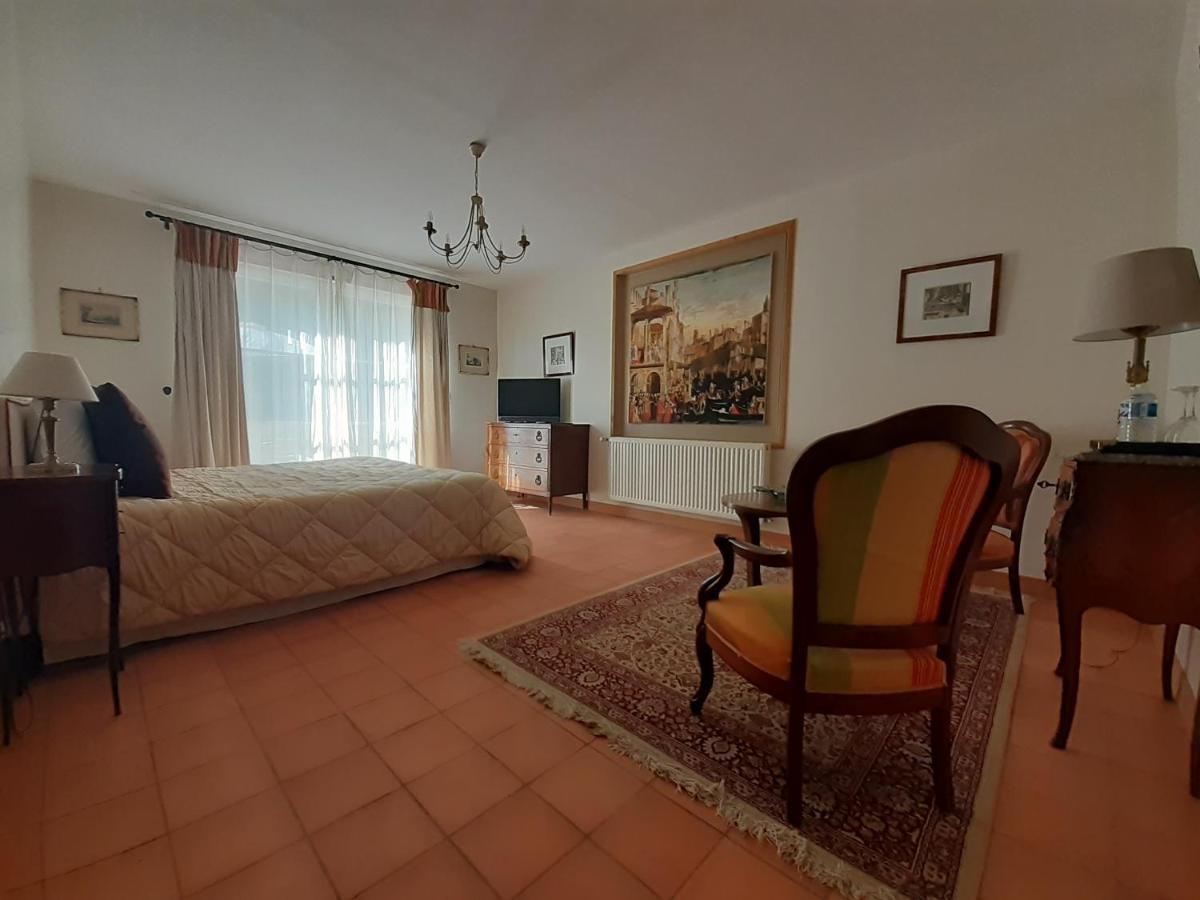 Les Mazeraies Maison D'Hotes Avec Spa Savonnières Kültér fotó